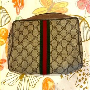Pre-owned GUCCI clutch